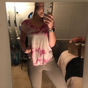 AE “favorite tee”